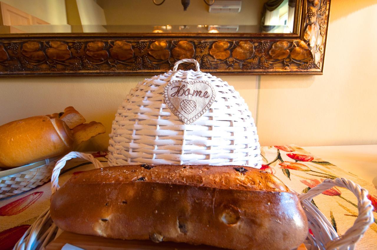 B&B Corte Toro Lucca Bagian luar foto